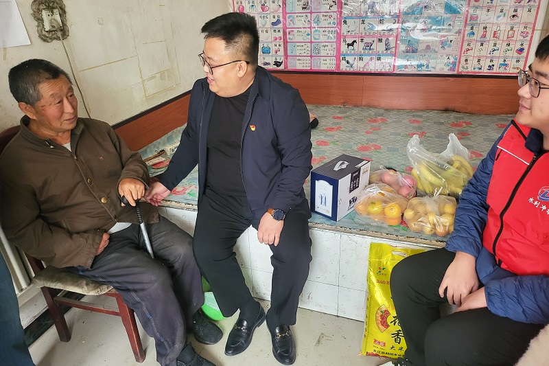金秋重阳 浓情敬老丨永利娱场城app团委开展 为老服务“金晖行动”志愿服务活动